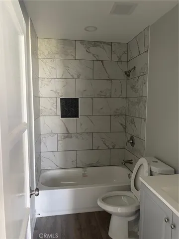 HALLWAY BATHROOM FRONT HOUSE