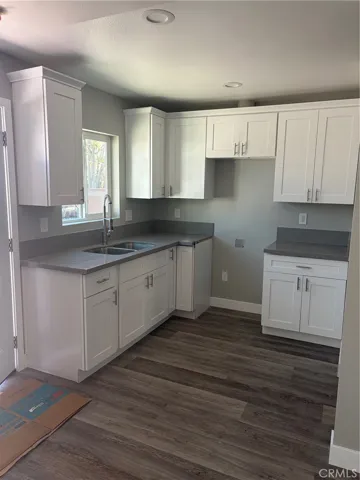 REAR HOUSE KITCHEN VIEW