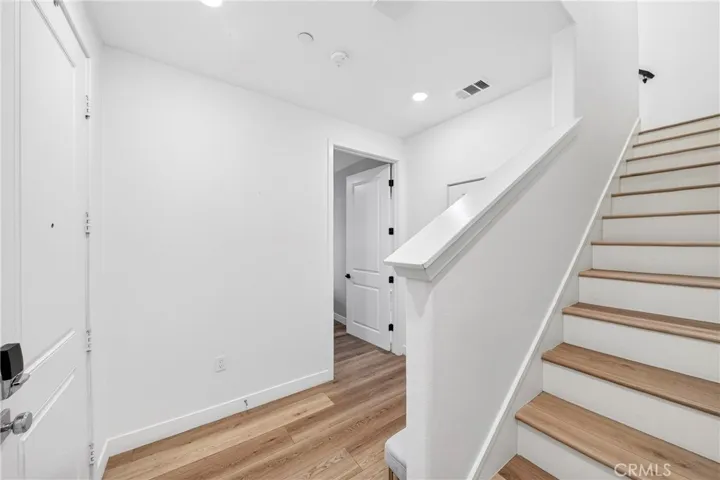 381 Bellver, Lake Forest, California 92630
