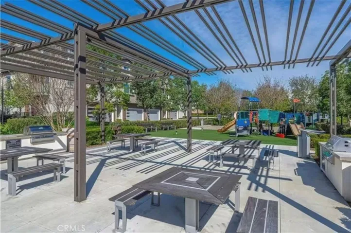 381 Bellver, Lake Forest, California 92630