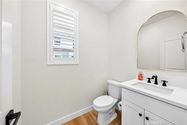 381 Bellver, Lake Forest, California 92630