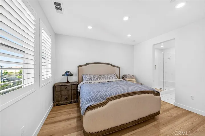 381 Bellver, Lake Forest, California 92630