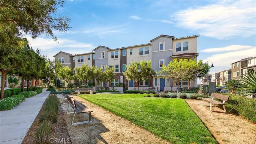 381 Bellver, Lake Forest, California 92630