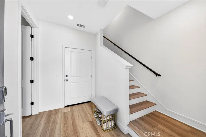 381 Bellver, Lake Forest, California 92630