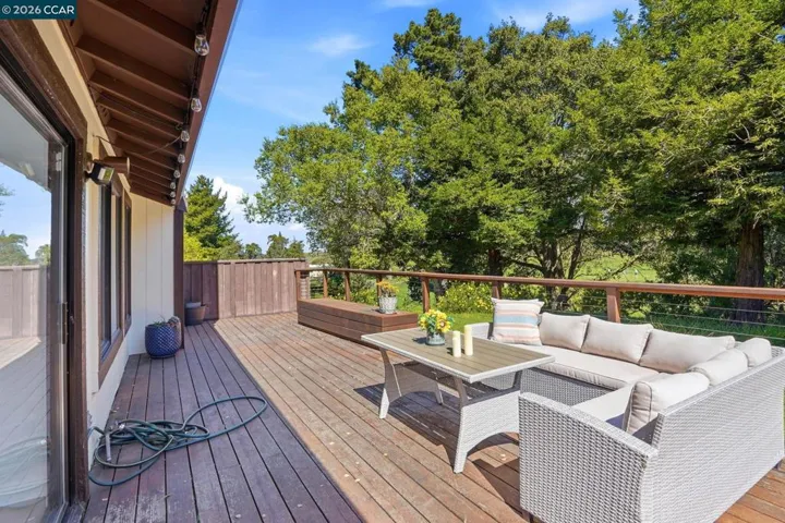 2122 2122 Pinehurst Ct, El Cerrito, California 94530