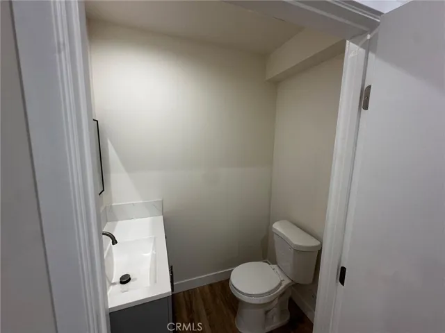 15950 Cohasset, Van Nuys, California 91406