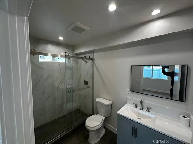 15950 Cohasset, Van Nuys, California 91406