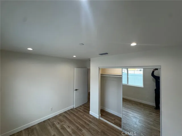 15950 Cohasset, Van Nuys, California 91406