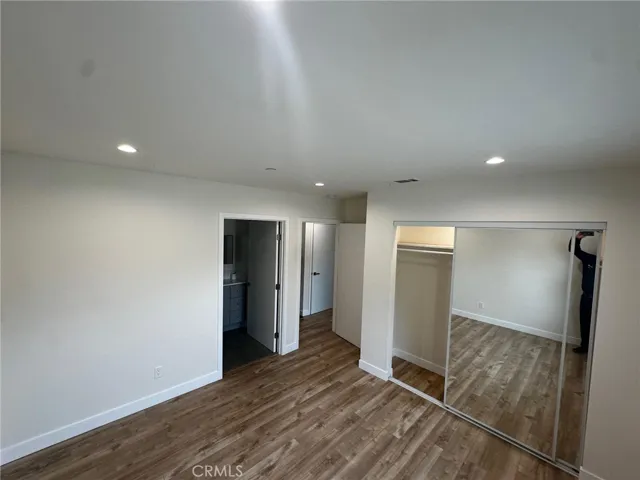 15950 Cohasset, Van Nuys, California 91406