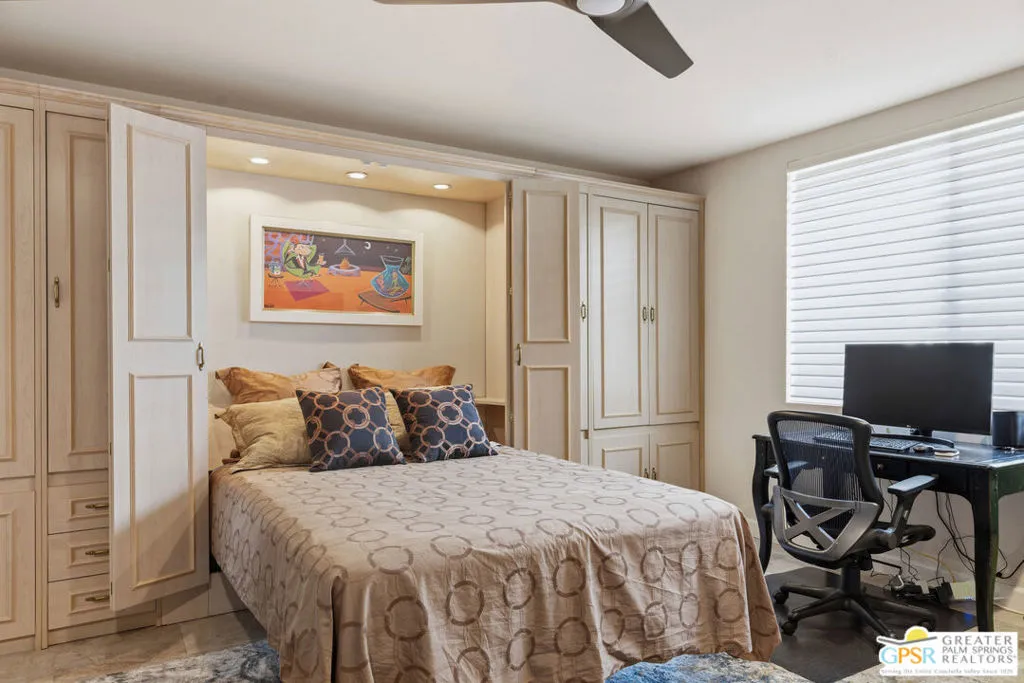 2nd Bedroom