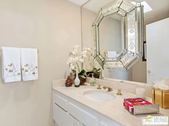 Powder Room
