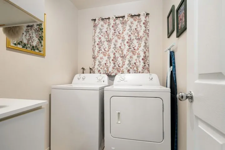 31-web-or-mls-ACBiscayne_OPMG_0326_031