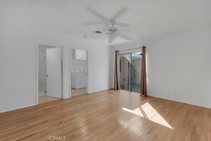 17435 Burma, Encino, California 91316