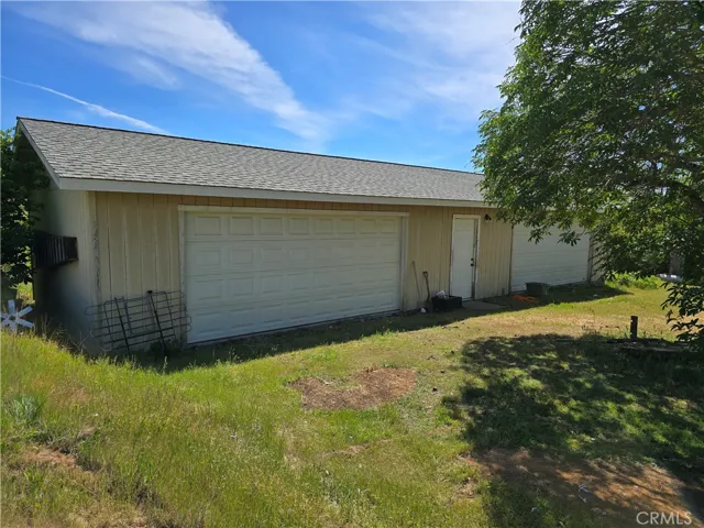 3950 Emile Avenue, Clearlake, California 95422