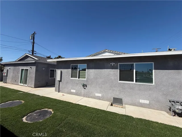 Show 2 units