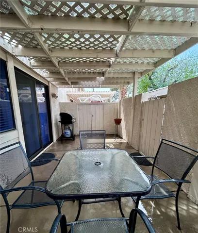 PATIO W/STORGE AREA IN BACK