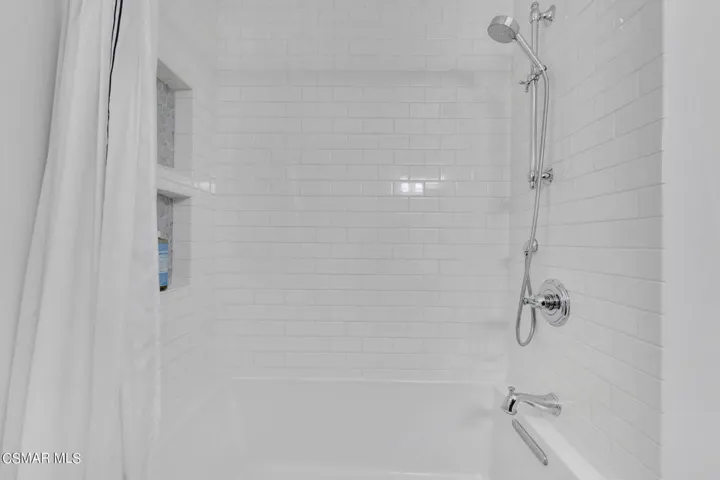 30473 Mulholland Hwy #101  -  HsHProd 28