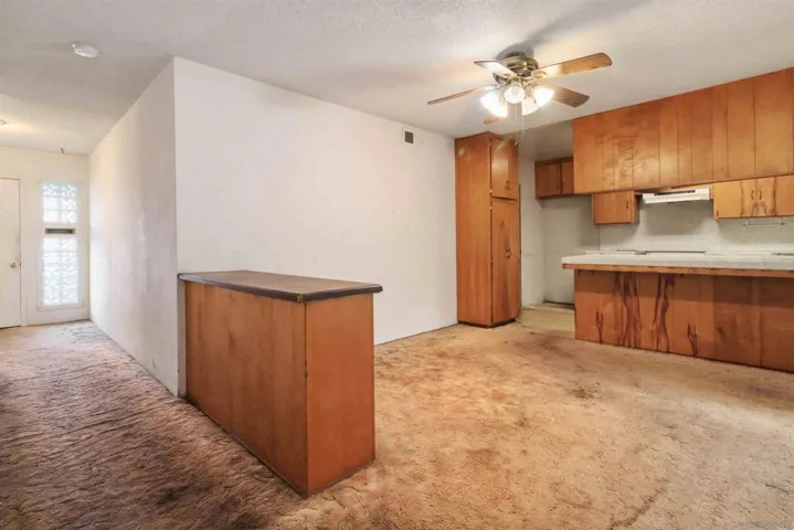 Unit B Dining area