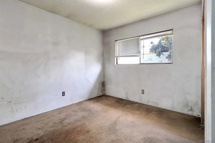 Unit B- Bedroom #3