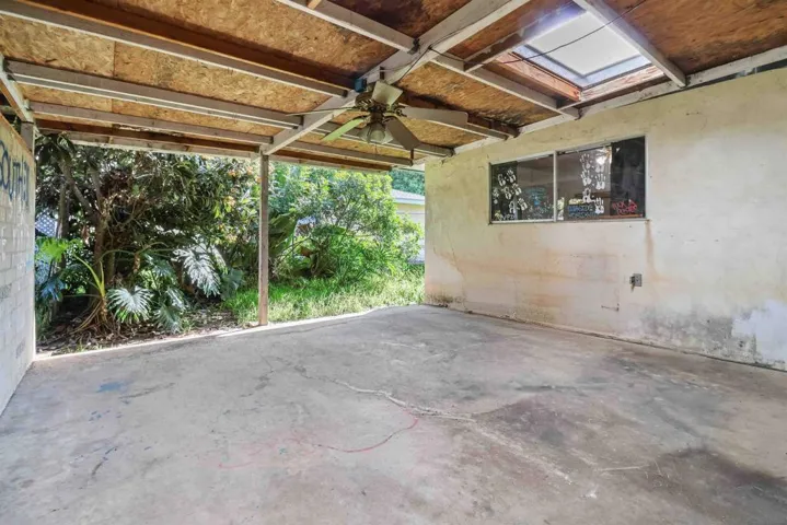 Patio to unit A