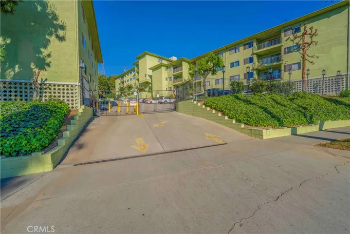 Atlantic Entrance Closets to Building C