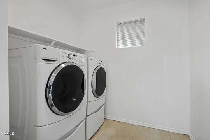 18-Laundry
