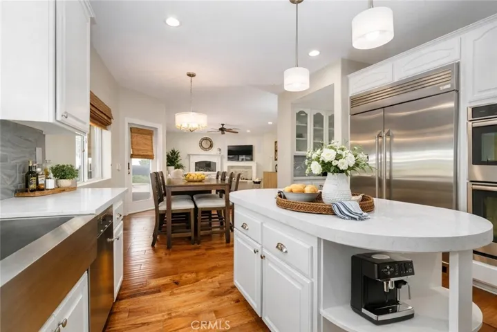15257 Saddleback, Canyon Country, California 91387