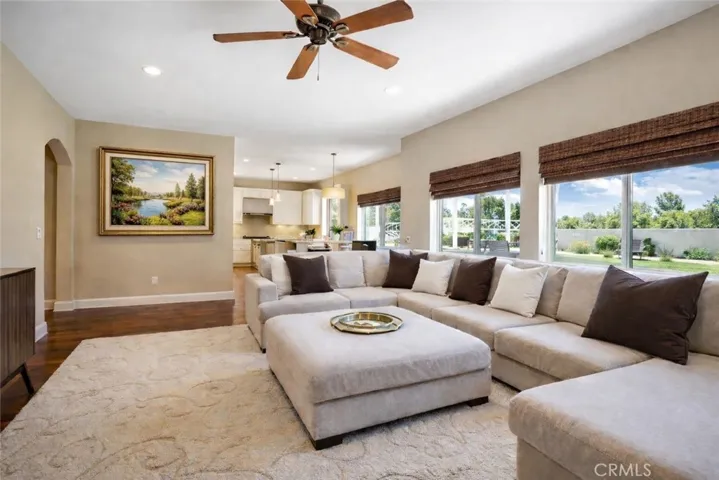 15257 Saddleback, Canyon Country, California 91387