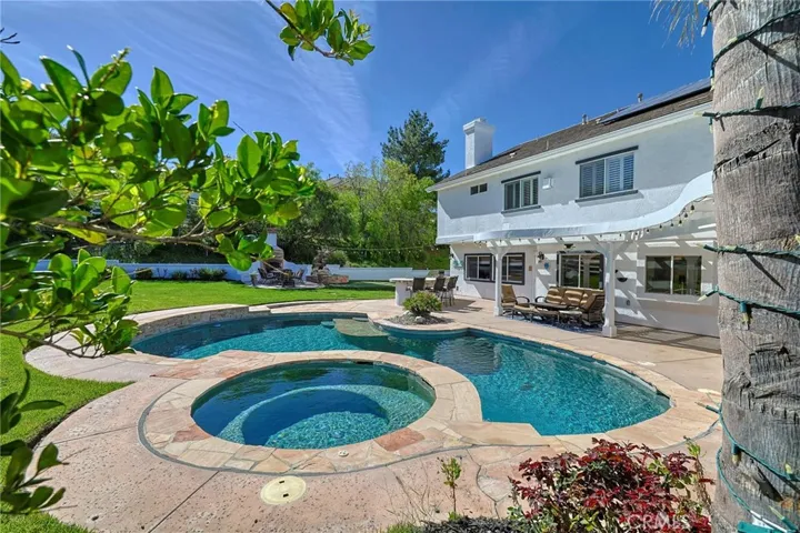 15257 Saddleback, Canyon Country, California 91387