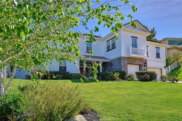 15257 Saddleback, Canyon Country, California 91387