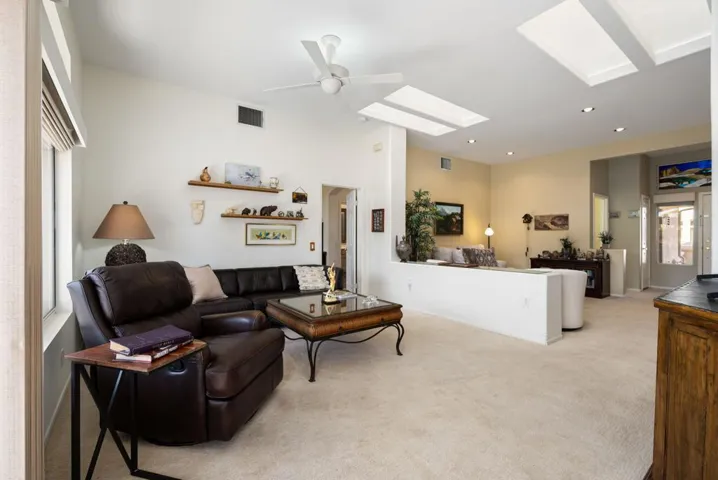 18-web-or-mls-JLSpringdale_OPMG_0625_018