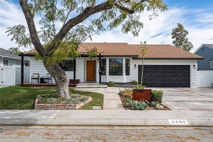 2280 Gondar, Long Beach, California 90815
