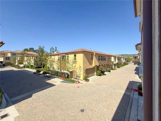 444 Maravilla Lane, Brea, California 92823