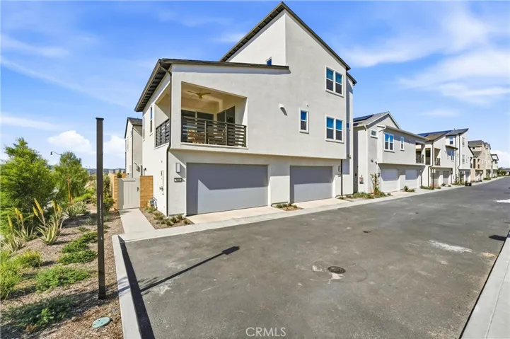 458 Loon, Irvine, California 92618