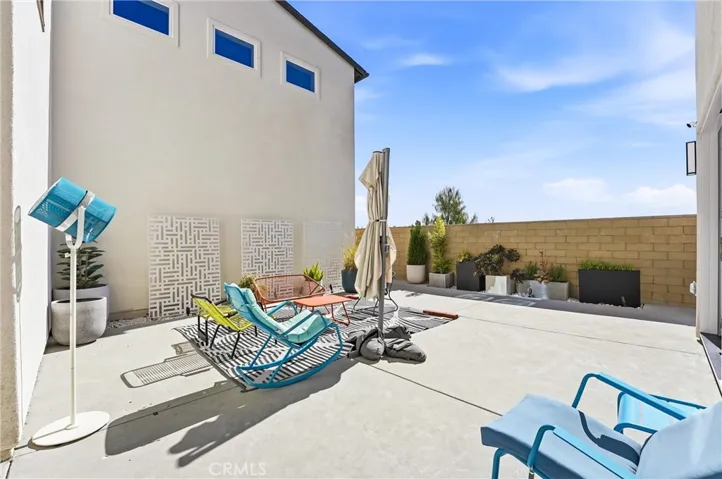 458 Loon, Irvine, California 92618