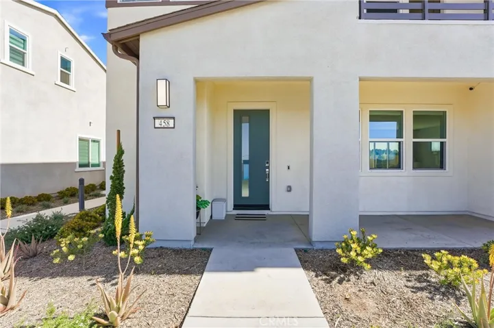 458 Loon, Irvine, California 92618