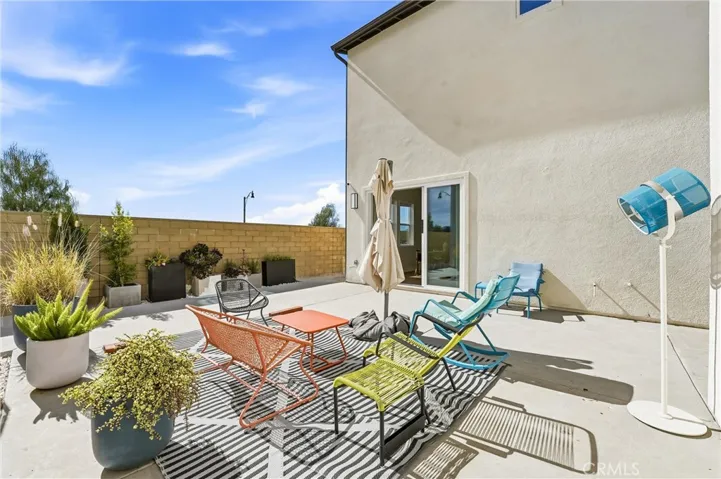 458 Loon, Irvine, California 92618