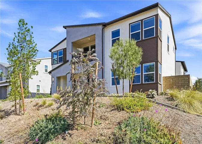 458 Loon, Irvine, California 92618