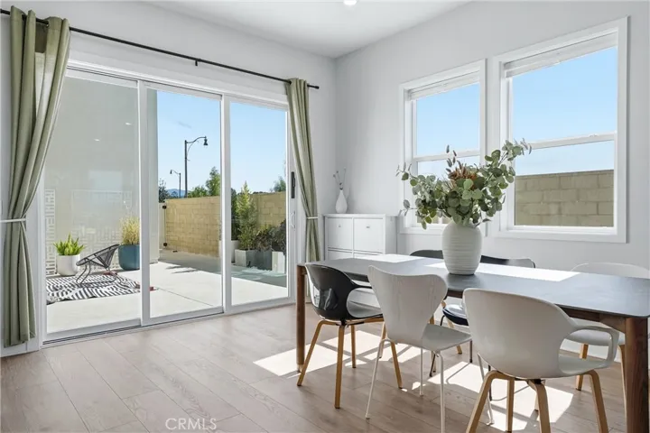 458 Loon, Irvine, California 92618