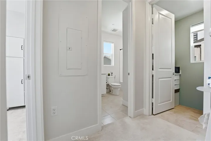 458 Loon, Irvine, California 92618