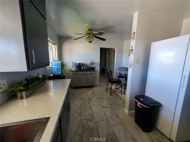 1007 N Broadway, Blythe, California 92225