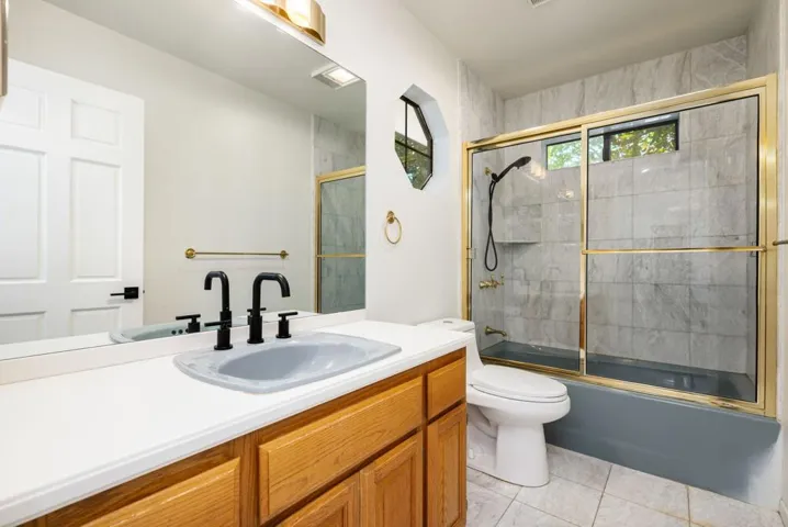 53-web-or-mls-PBSkyward_OPMG_0326_053