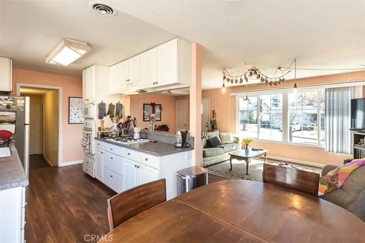 512 Dartmouth, San Luis Obispo, California 93405
