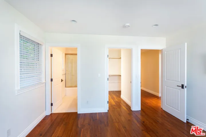 702 Pacific Ave., Venice, California 90291