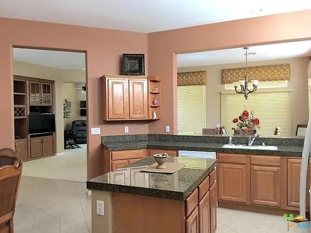 9B19C7DD-D510-4566-A292-75458C2203B3_1_1