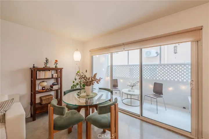 8710 Delgany 3, Playa Del Rey, California 90293