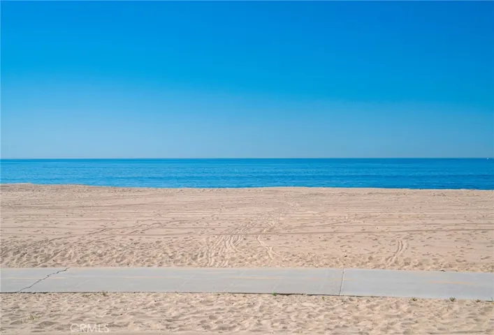 8710 Delgany 3, Playa Del Rey, California 90293