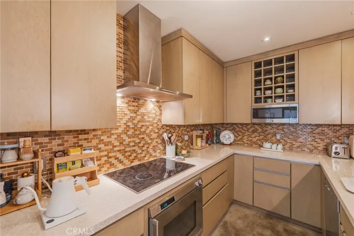 8710 Delgany 3, Playa Del Rey, California 90293