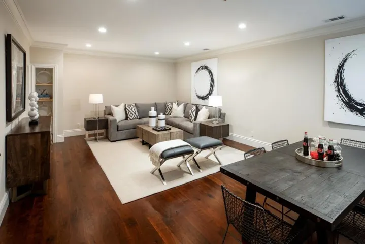 17 Almendral Avenue, Atherton, California 94027