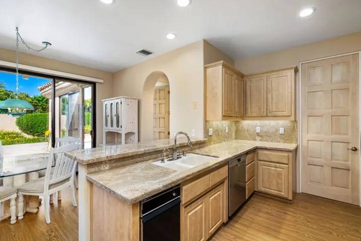 27-web-or-mls-PBStardust_OPMG_0326_027